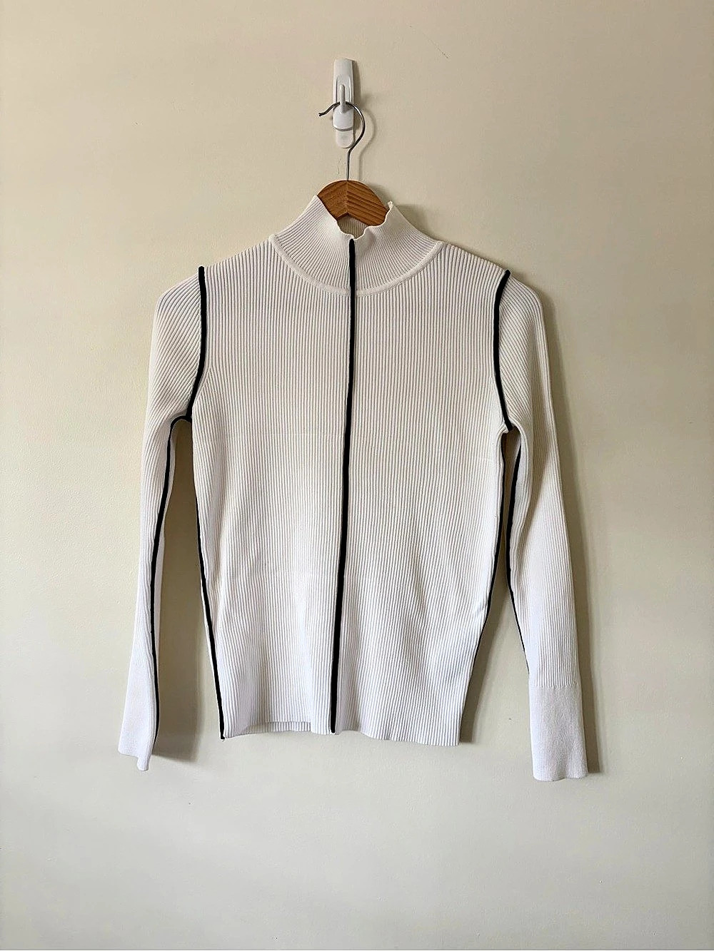 Zara Ribbed Turtleneck Sweater White Size Medium